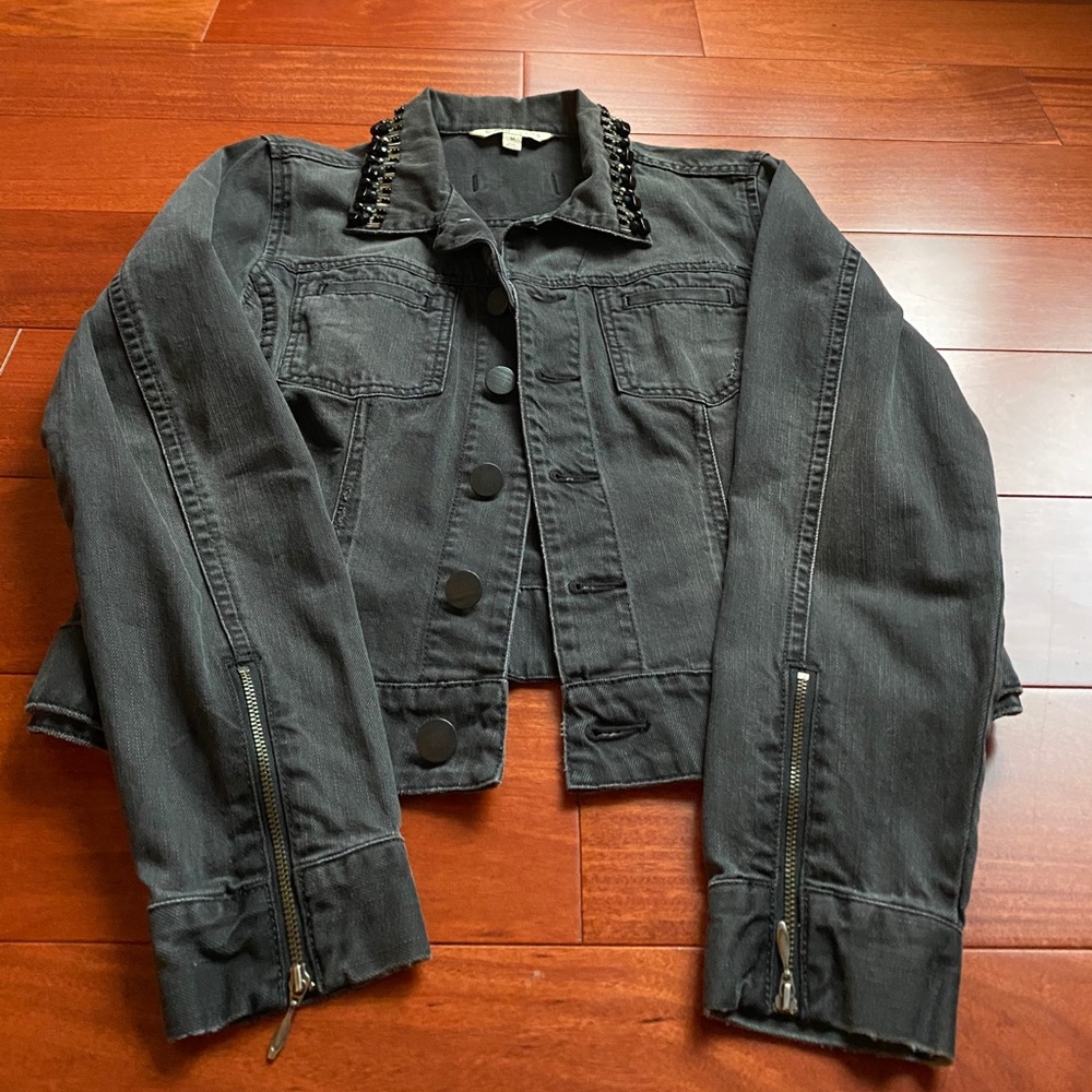 Cabi Denim Cropped Jacket Euc - image 1